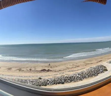 Διαμέρισμα Face *