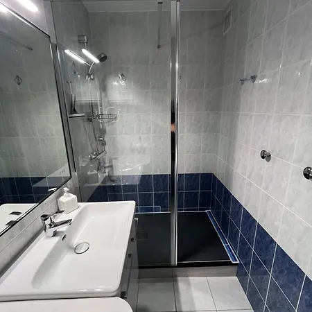 Face Apartment
